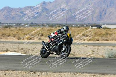 media/Feb-13-2022-SoCal Trackdays (Sun) [[c9210d39ca]]/Turns 16 and 17 Exit (955am)/